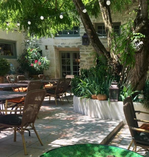 Domaine Le Bois Des Dames Bed & Breakfast Chantemerle-lès-Grignan Exterior photo